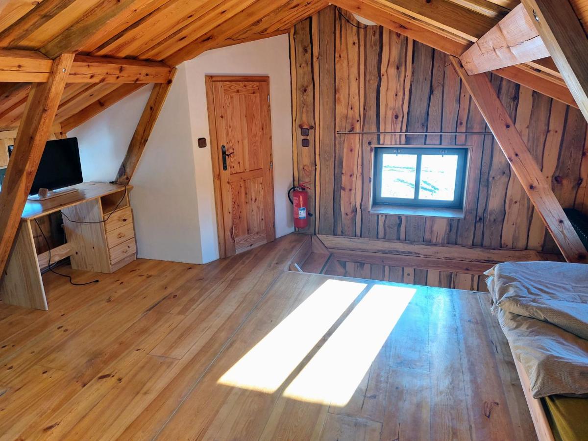 Chalet Boruvka - Biofarma Na Samote V Lesich Benesov  Exterior photo